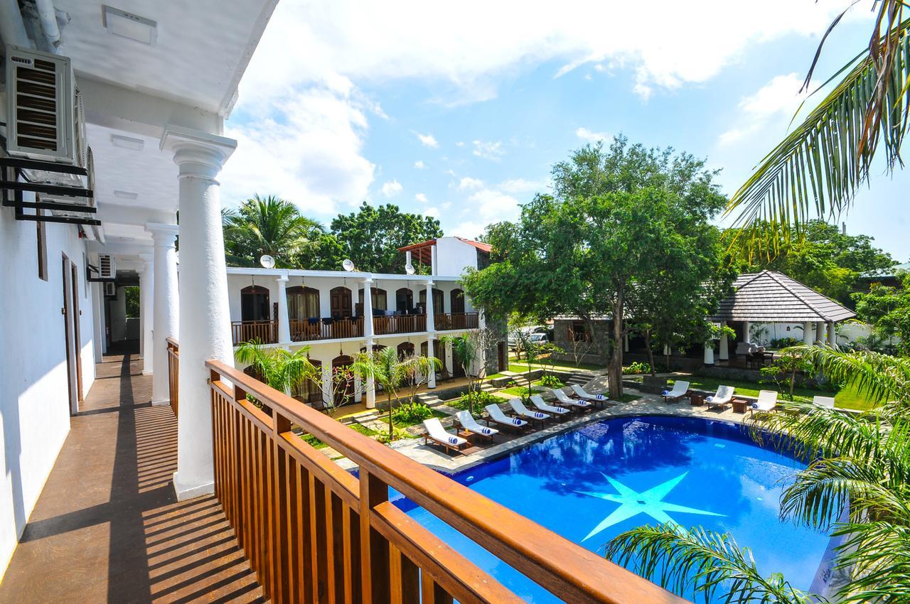 Yala Oga Reach Hotel Tissamaharama Dış mekan fotoğraf